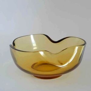 Vintage Anchor Hocking Amber Glass Bowl 9.25